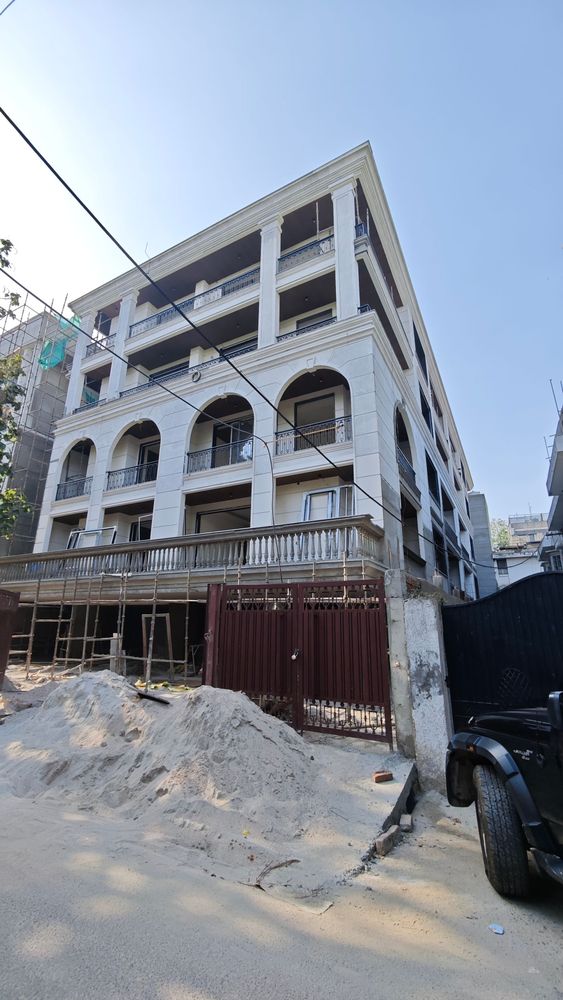 4 BHK Builder Floor · Second Floor (B)